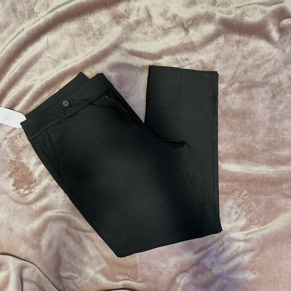 Time and Tru Women's Cropped Tab Front Pants